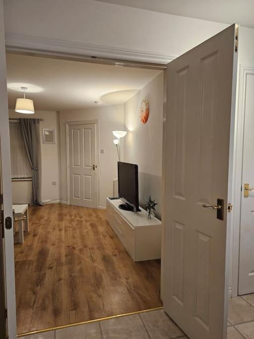The Park View, 2 Bedroom House Kirkcaldy Bagian luar foto